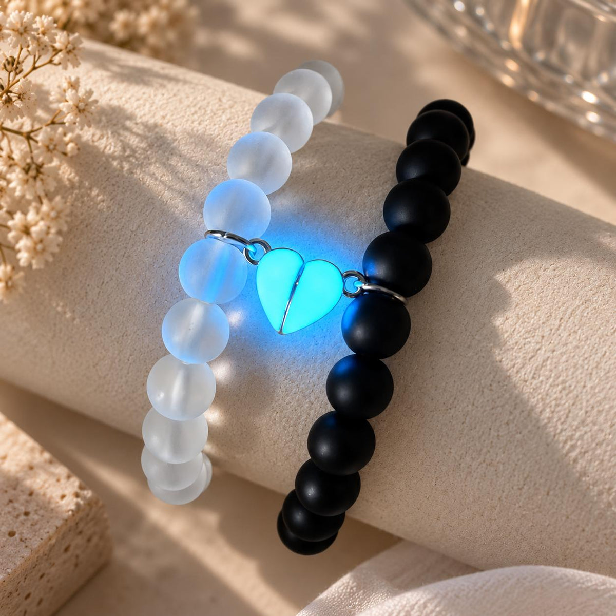 Luminous Magnetic Heart Couple Bracelets – 2-Piece Set