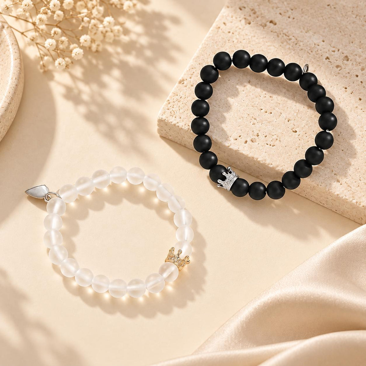 Luminous Magnetic Heart Couple Bracelets – 2-Piece Set
